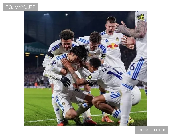 观点:战术混乱与精神萎靡,切尔西惨败暴露深层问题 观点:战术混乱与精神萎靡,切尔西惨败暴露深层问题